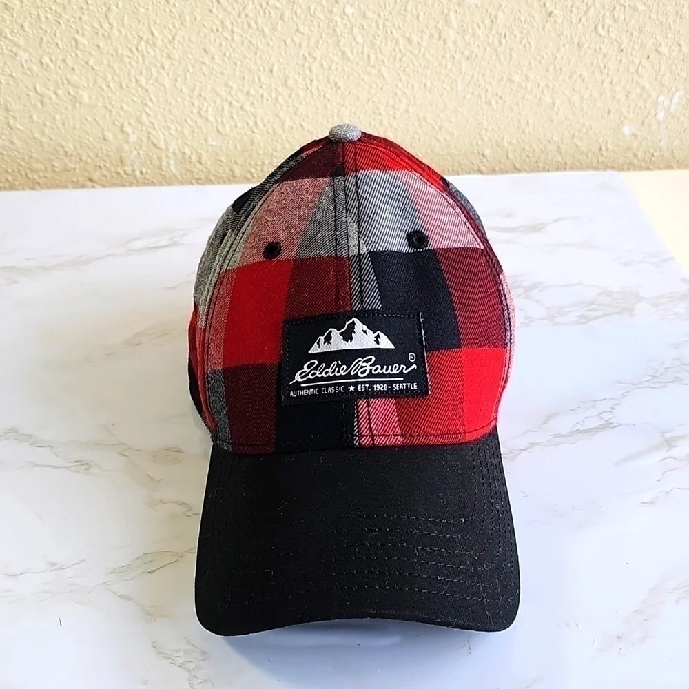 Eddie Bauer Hat.
